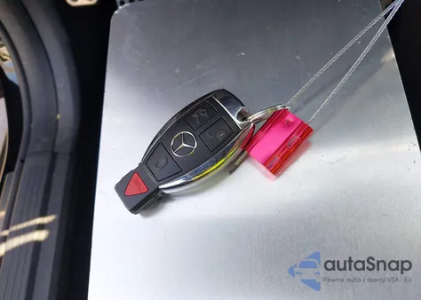 2012 Mercedes-Benz Cls 63 Amg из США, поврежденный, VIN WDDLJ7EB7CA033353